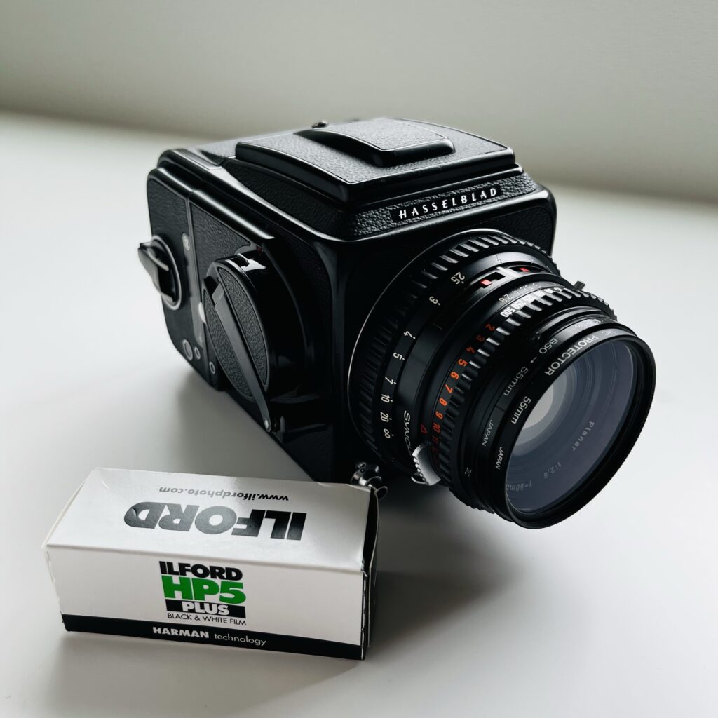 ジャンク] HASSELBLAD（ハッセルブラッド）500C/M 本体 abitur.gnesin ...